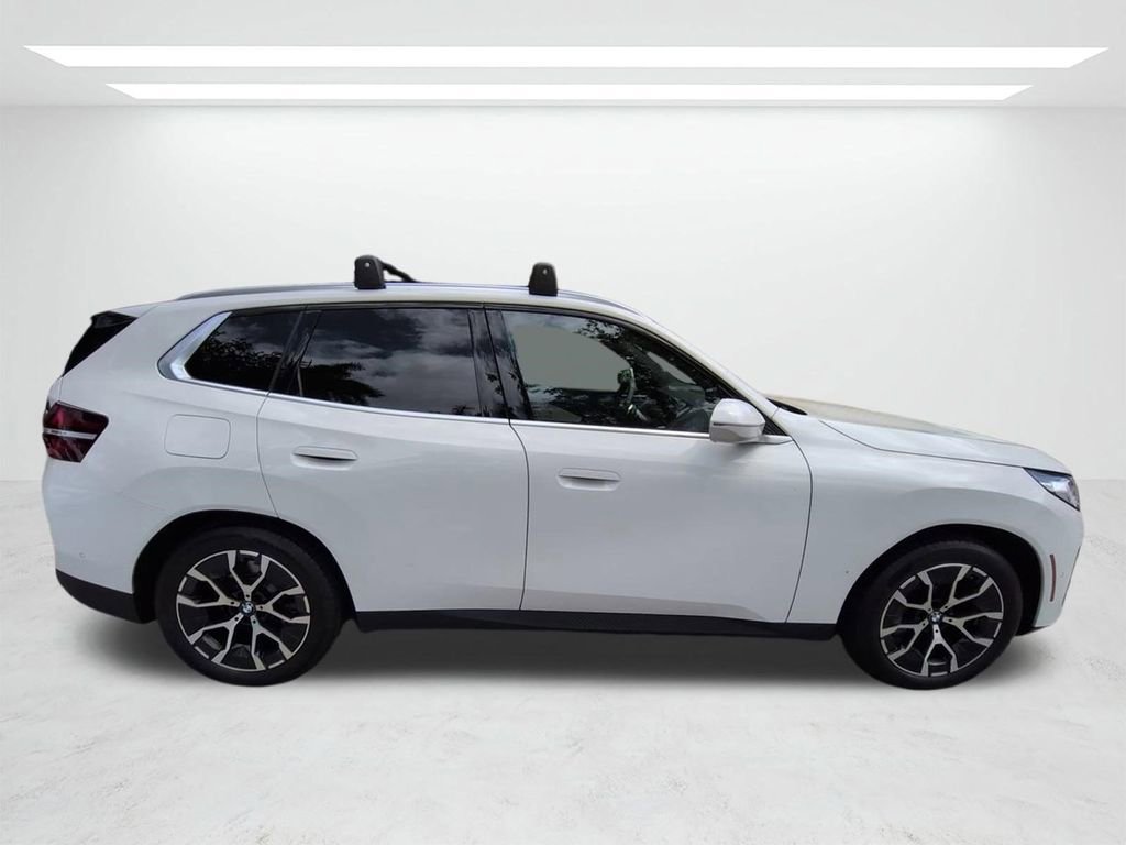 New 2025 BMW X3 xDrive30i w/ Convenience Package image 3