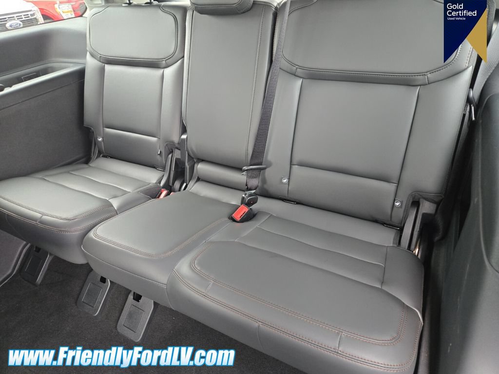 Certified 2025 Ford Expedition Active AWD/4WD image 14