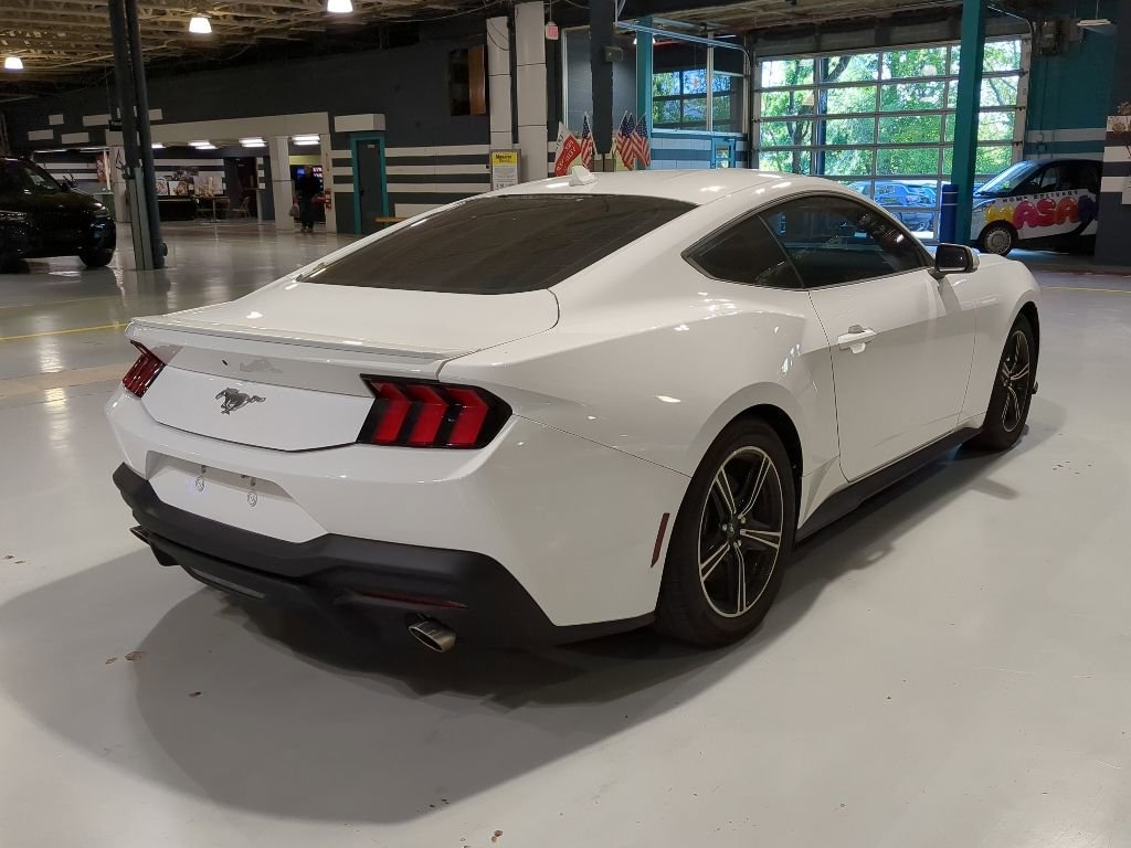 Used 2024 Ford Mustang Premium RWD image 8