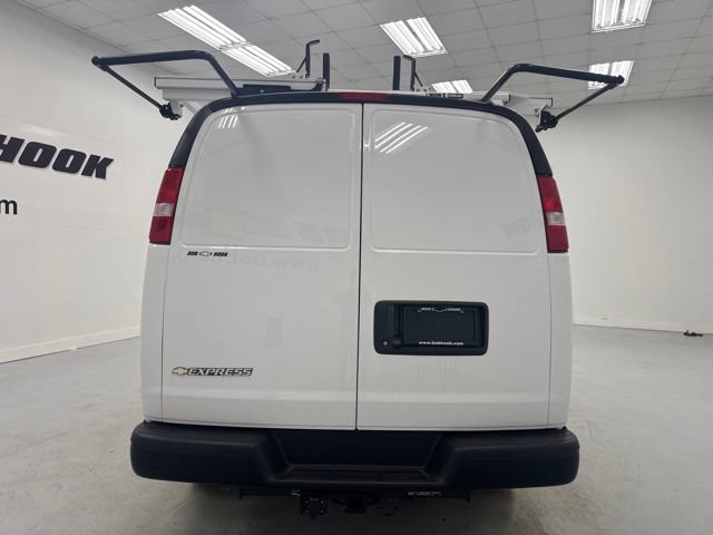 New 2026 Chevrolet Express 2500 w/ Driver Convenience Package RWD image 6