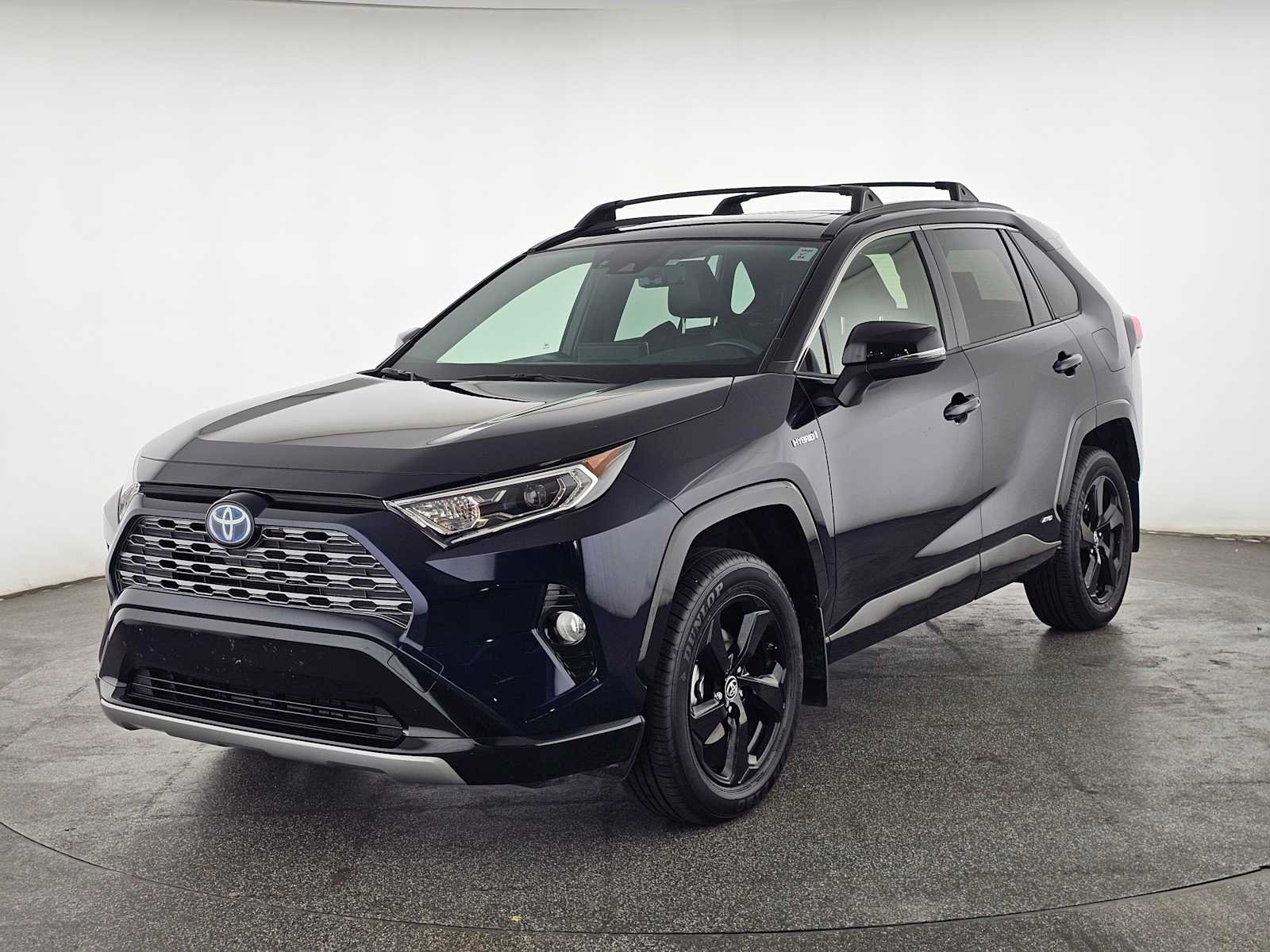 Used 2019 Toyota RAV4 XSE w/ XSE Weather Package AWD/4WD image 7