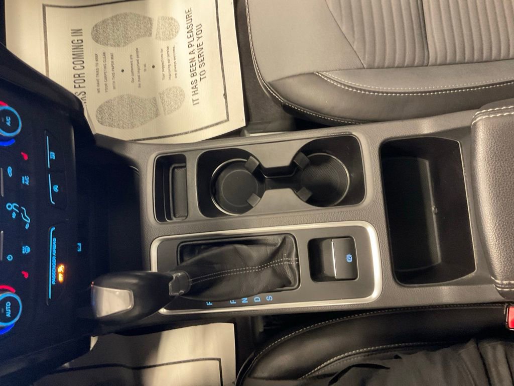 Used 2017 Ford Escape Titanium image 20