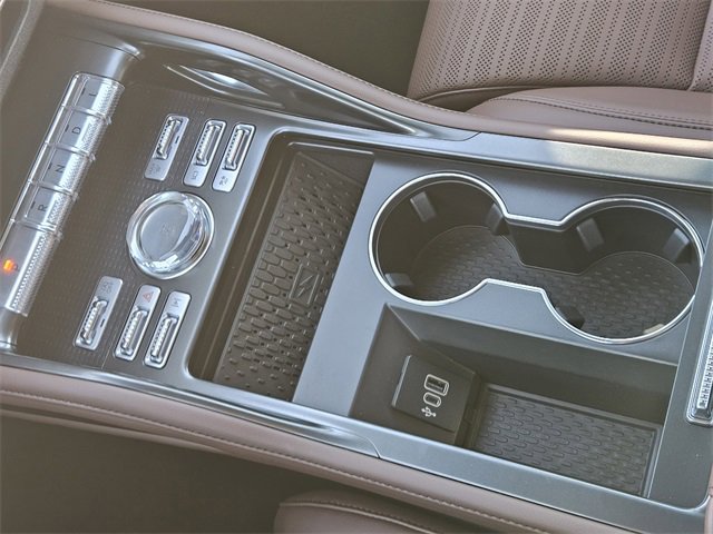 New 2026 Lincoln Nautilus Reserve image 19