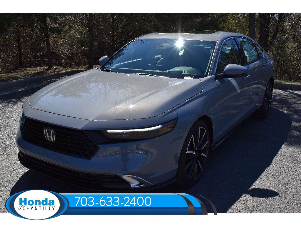 New 2026 Honda Accord Hybrid Touring image 3