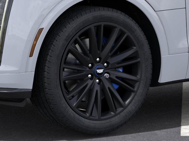 New 2026 Cadillac Lyriq V w/ Exterior Carbon Fiber Package AWD/4WD image 9