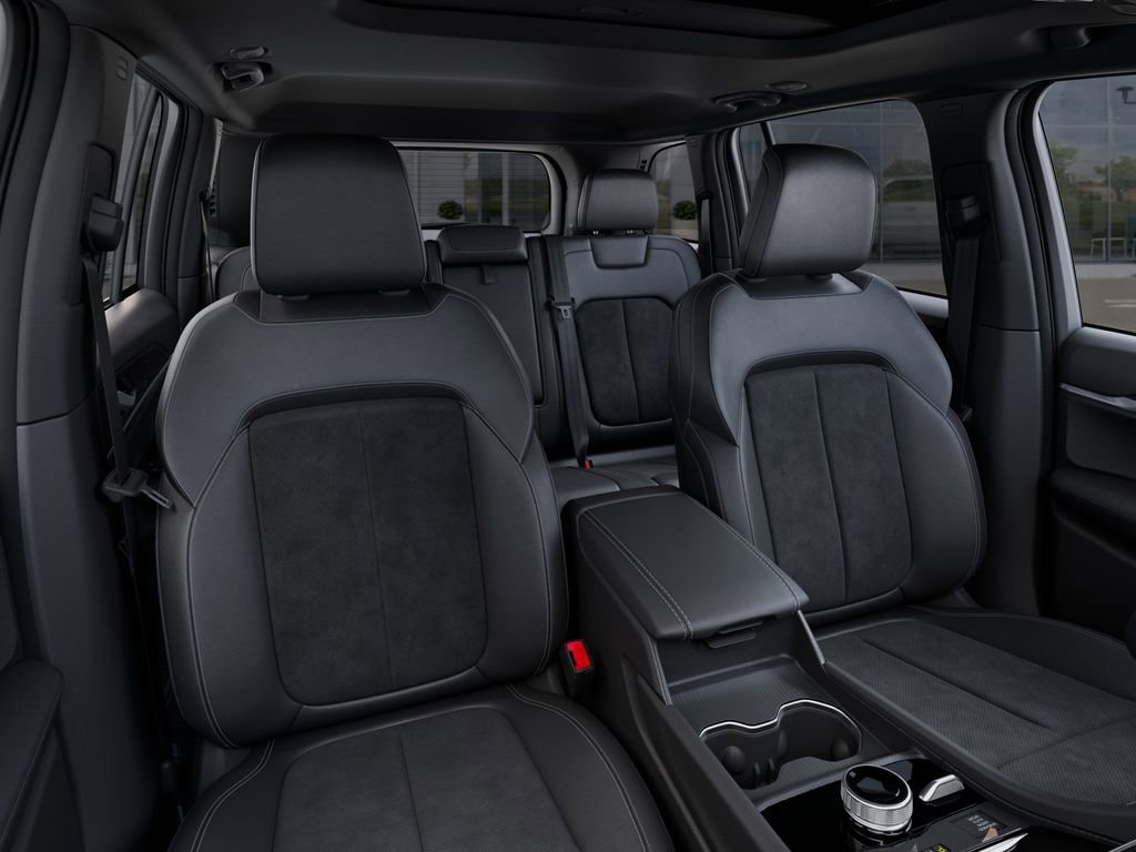 New 2026 Jeep Grand Cherokee Laredo image 16