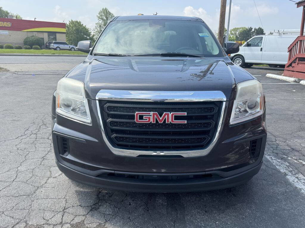 Used 2016 GMC Terrain SLE image 2