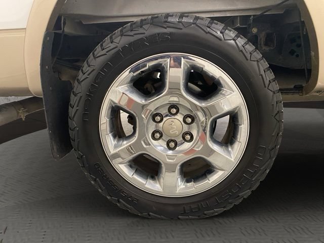 Used 2013 Ford F150 King Ranch w/ King Ranch Luxury Pkg AWD/4WD image 39