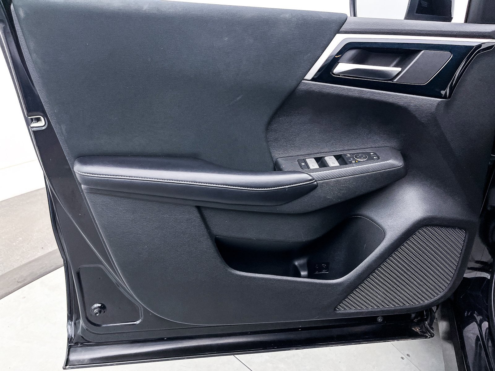 Used 2022 Mitsubishi Outlander ES image 14