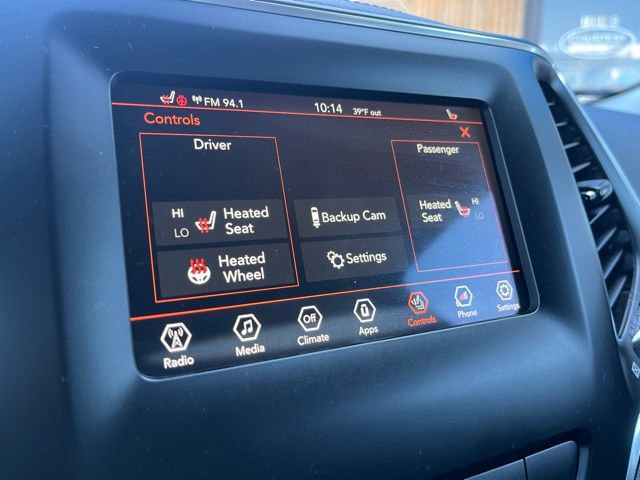 Used 2021 Jeep Cherokee Latitude Plus w/ Sun & Sound Group image 16