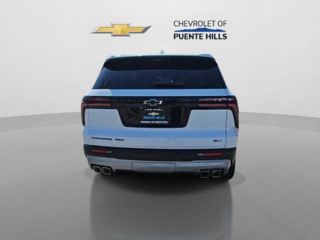 New 2027 Chevrolet Traverse Z71 w/ Enhanced Driving Package AWD/4WD image 7