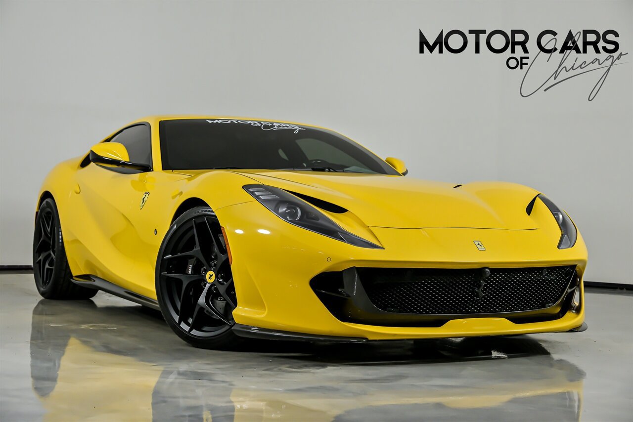 Used 2019 Ferrari 812 Superfast image 1