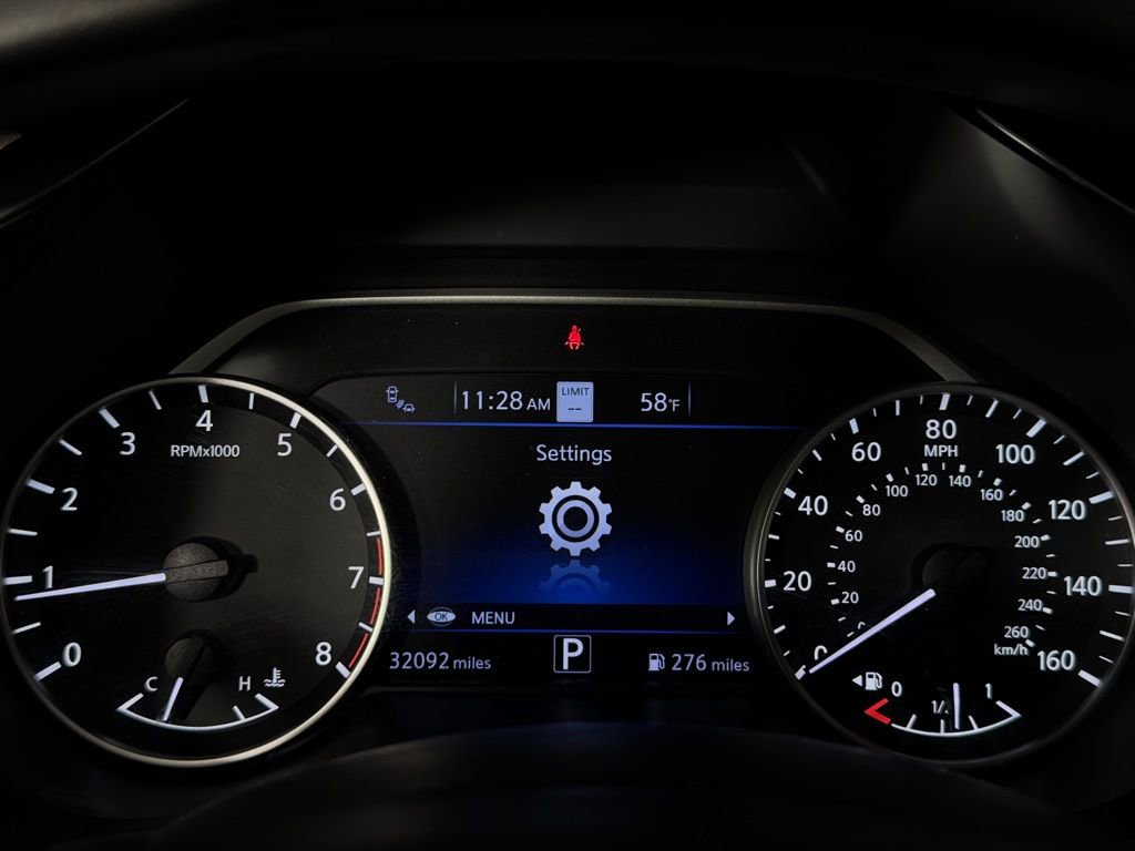 Used 2023 Nissan Murano Platinum w/ Cargo Package image 13