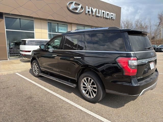 Used 2018 Ford Expedition Limited w/ Equipment Group 301A image 8