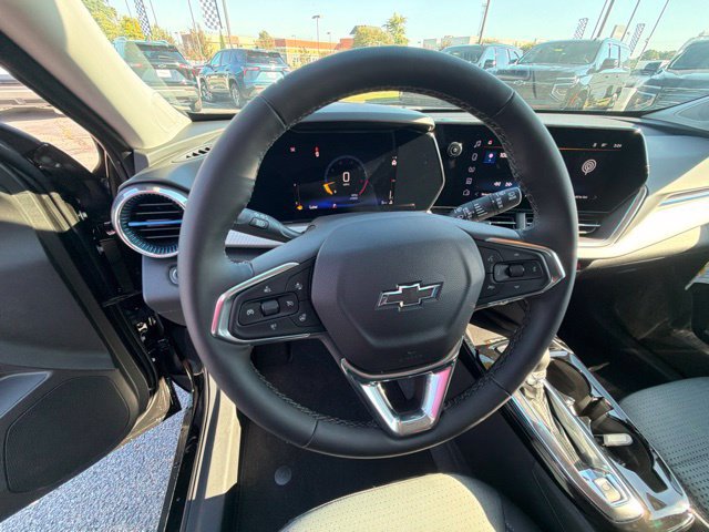 New 2026 Chevrolet Trax LT w/ Sunroof Package FWD image 35