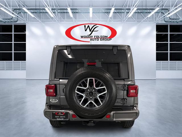 Used 2021 Jeep Wrangler Unlimited Sahara AWD/4WD image 7