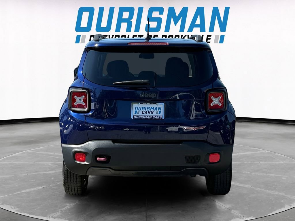 Used 2017 Jeep Renegade Trailhawk w/ Premium Trailhawk Package AWD/4WD image 5