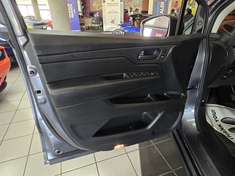 Used 2025 Honda Odyssey EX-L image 7