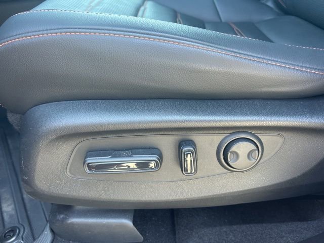 Used 2025 Honda CR-V Sport-L image 17