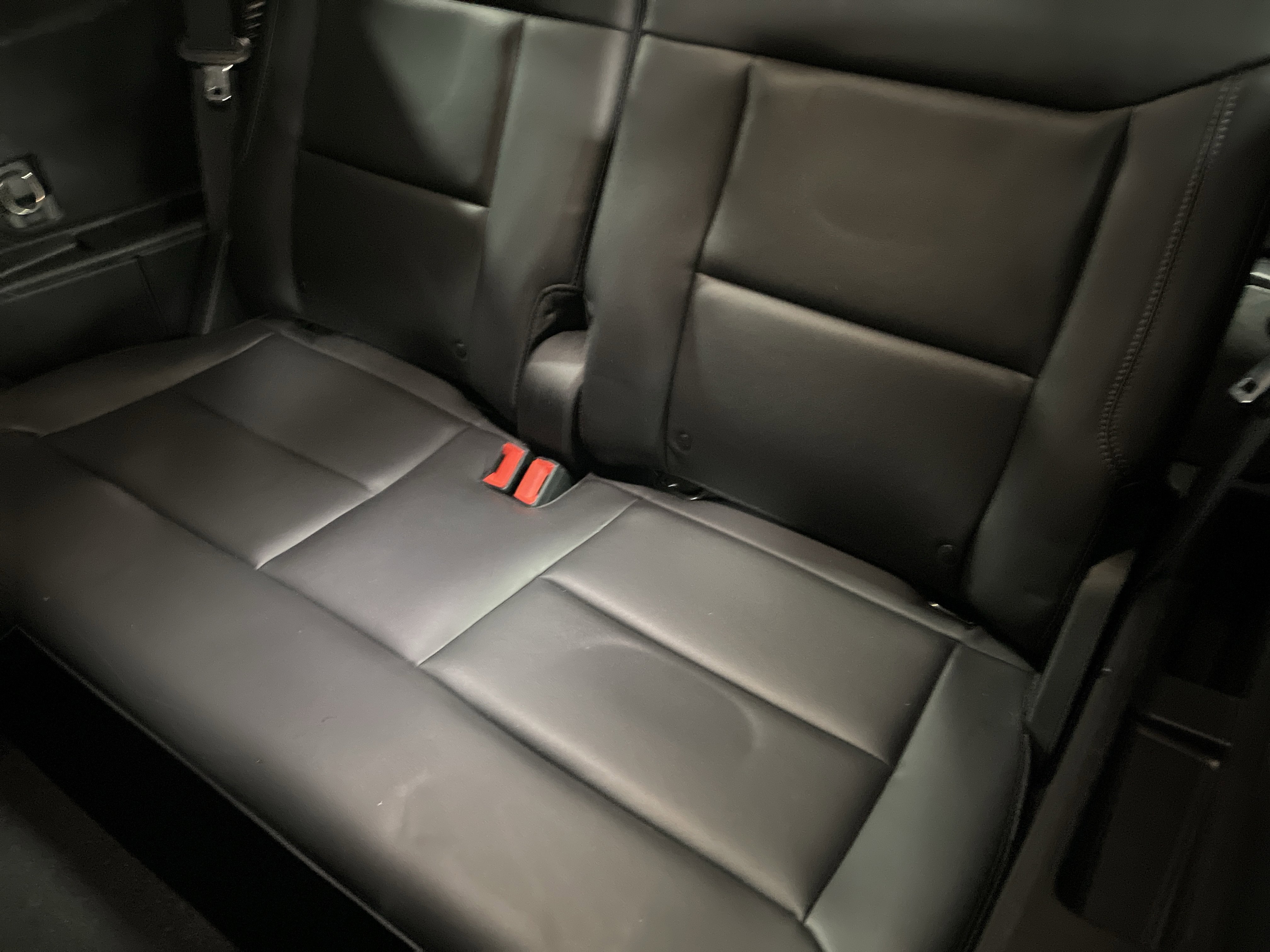 Used 2022 Ford Explorer XLT w/ Equipment Group 202A image 12