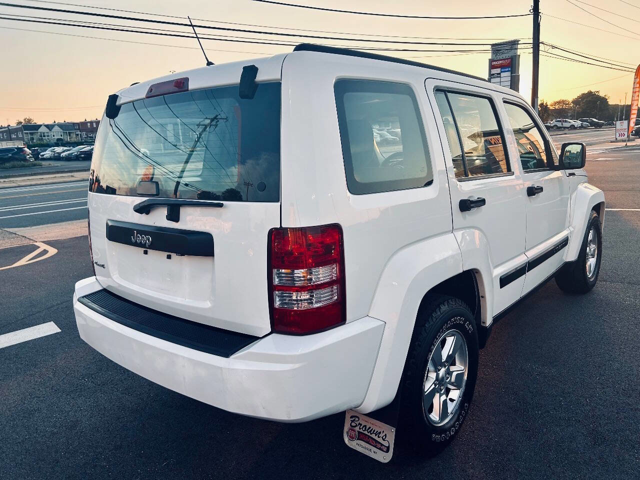 Used 2012 Jeep Liberty Sport image 6