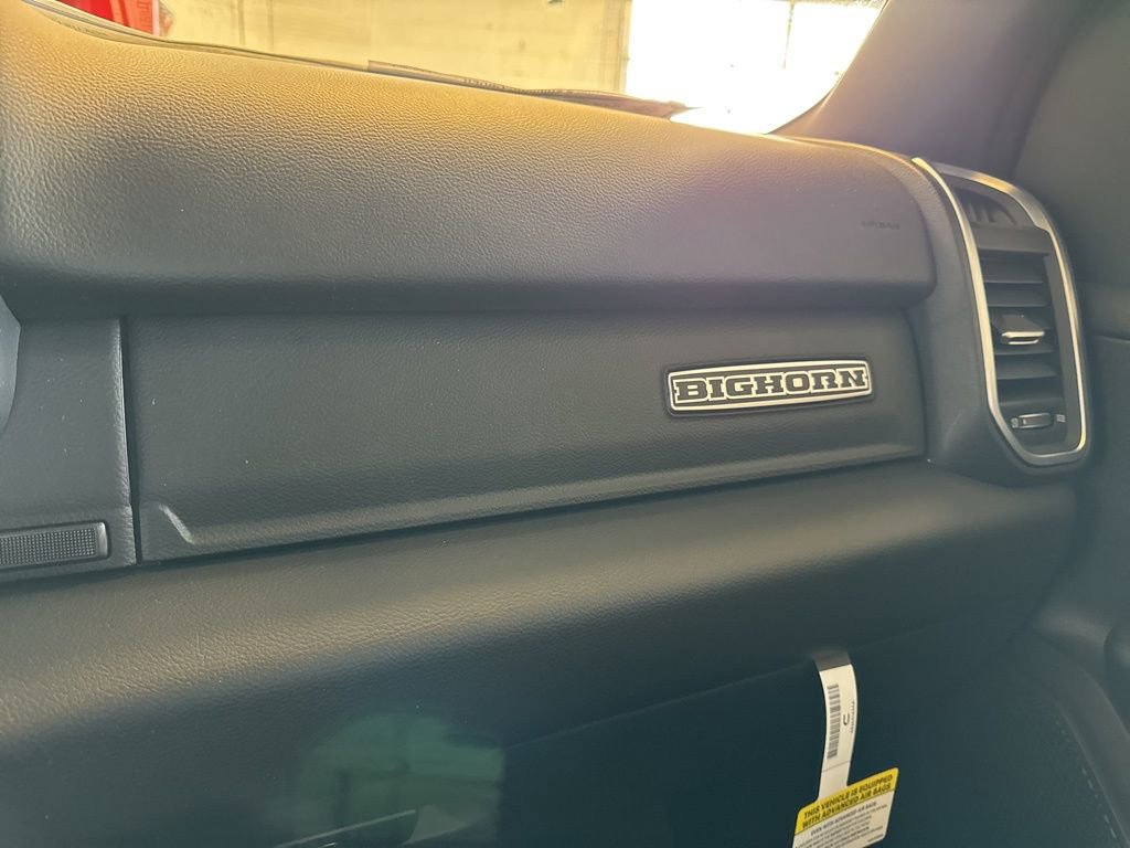 New 2026 RAM 1500 4x4 Crew Cab image 24