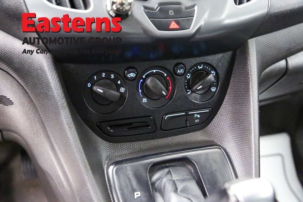 Used 2016 Ford Transit Connect XL image 20