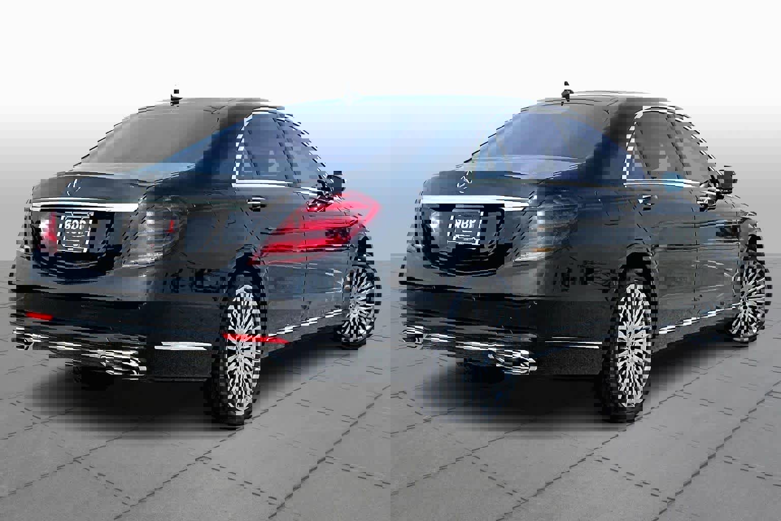 Used 2019 Mercedes-Benz S 450 Sedan image 13