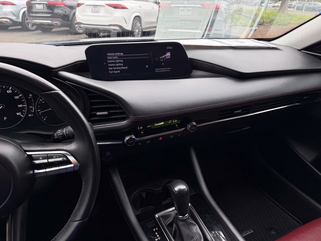 Used 2023 MAZDA MAZDA3 s FWD image 3