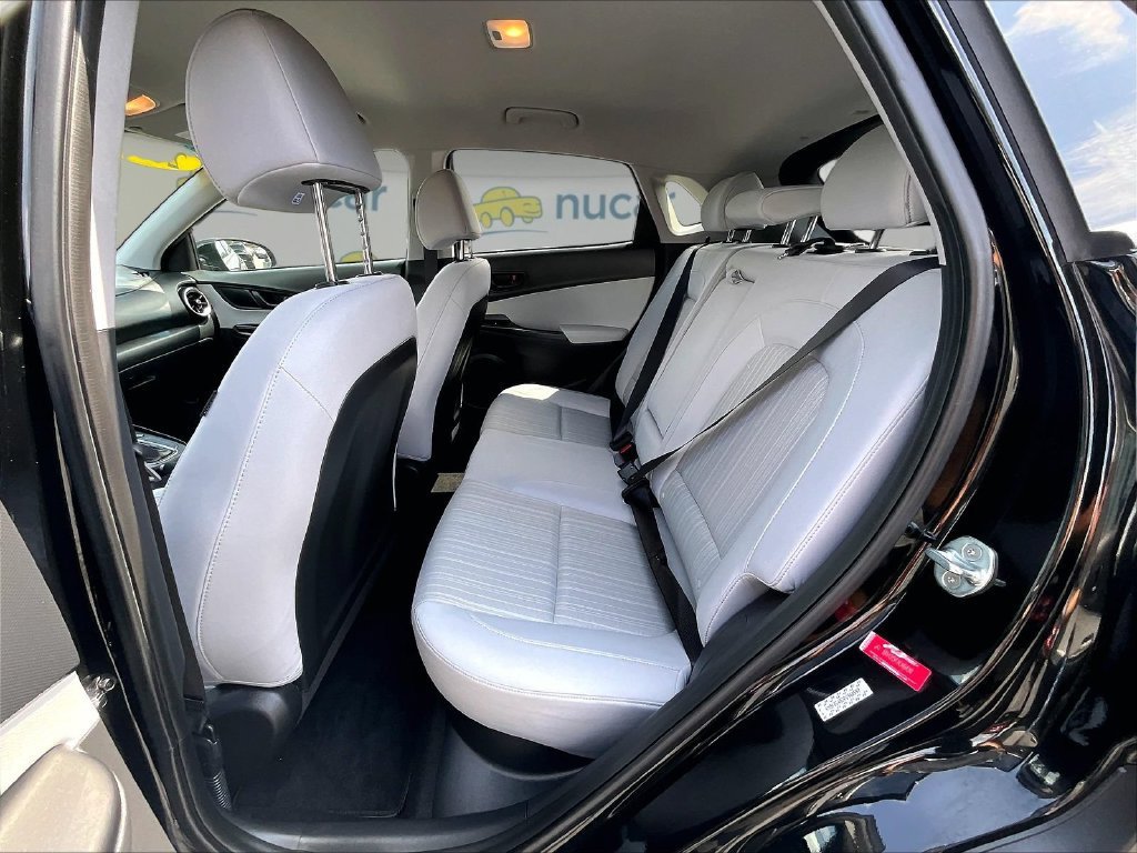 Used 2023 Hyundai Kona SEL w/ Cargo Package AWD/4WD image 14