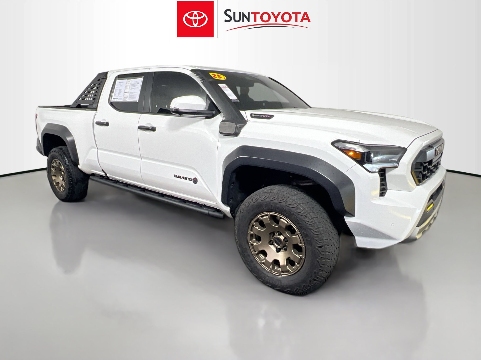 Used 2025 Toyota Tacoma 4x4 Double Cab Hybrid image 1