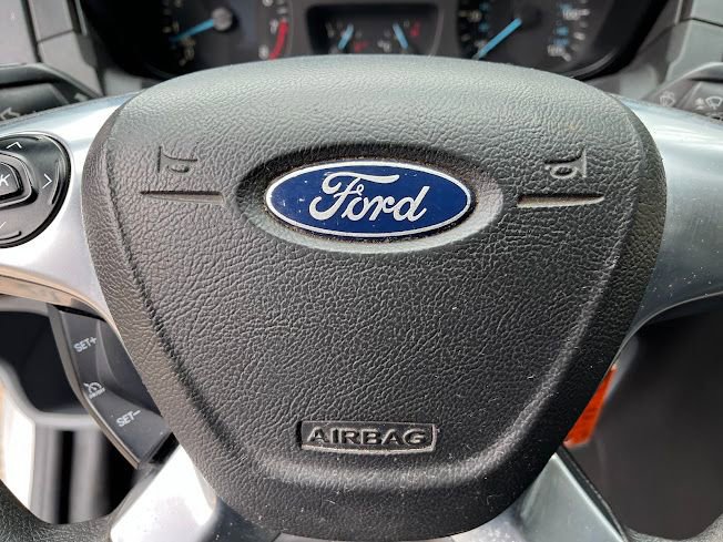 Used 2015 Ford Transit 250 130 Low Roof w/ Exterior Upgrade Package image 12