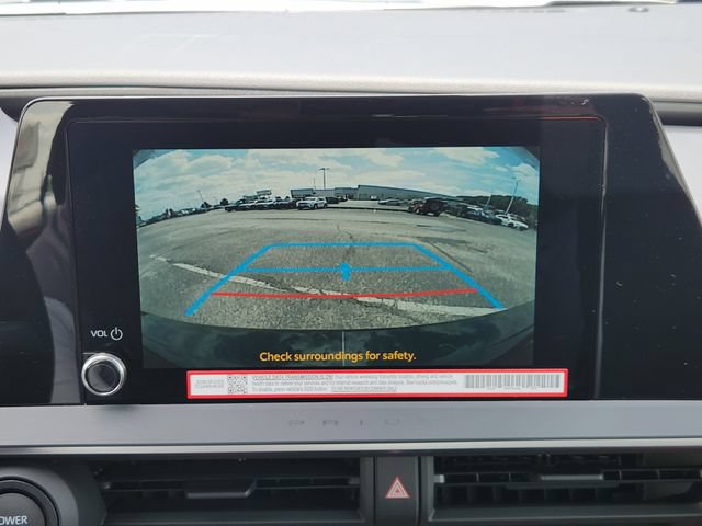 New 2026 Toyota Prius Plug-In Hybrid FWD image 17