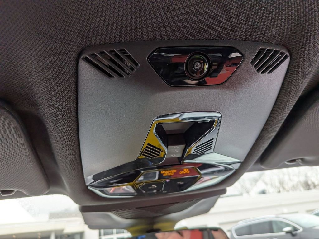 Used 2024 BMW X1 M35i w/ Premium Package image 15