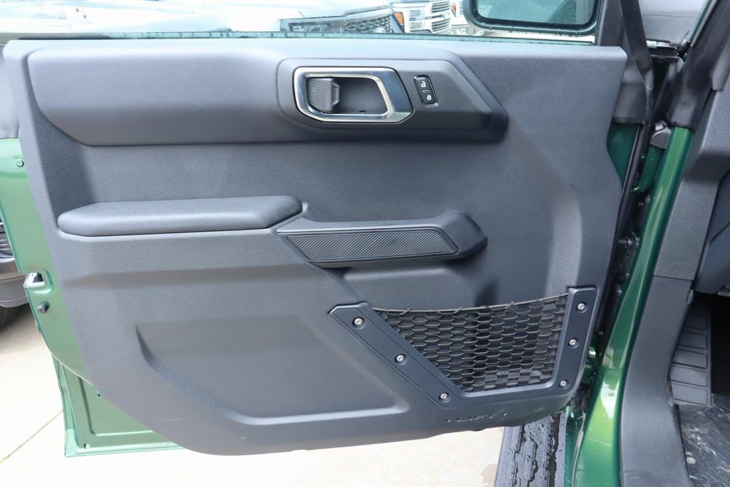 New 2025 Ford Bronco Outer Banks image 17