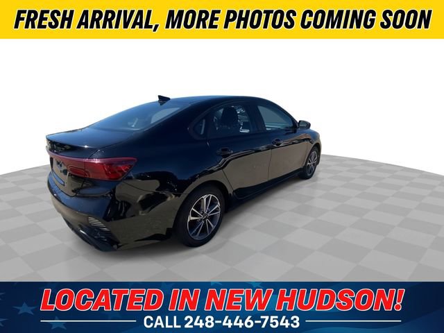 Used 2023 Kia Forte LXS FWD image 2