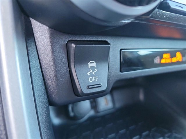 Used 2025 Toyota RAV4 XLE image 22