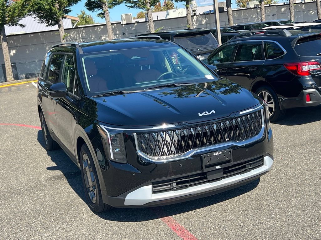 Used 2026 Kia Carnival EX FWD image 7