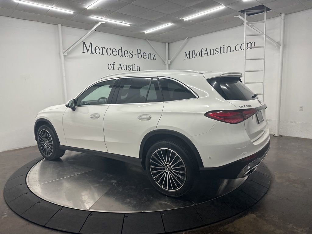 New 2026 Mercedes-Benz GLC 300 image 5