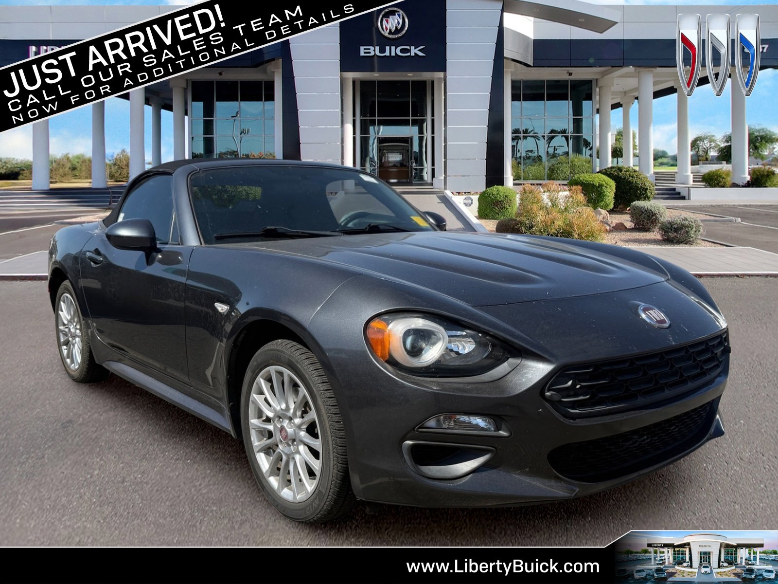 Used 2017 FIAT 124 Spider Classica