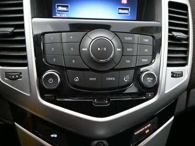 Used 2016 Chevrolet Cruze LT image 31