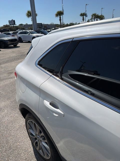 Used 2018 Lincoln MKC Reserve image 4