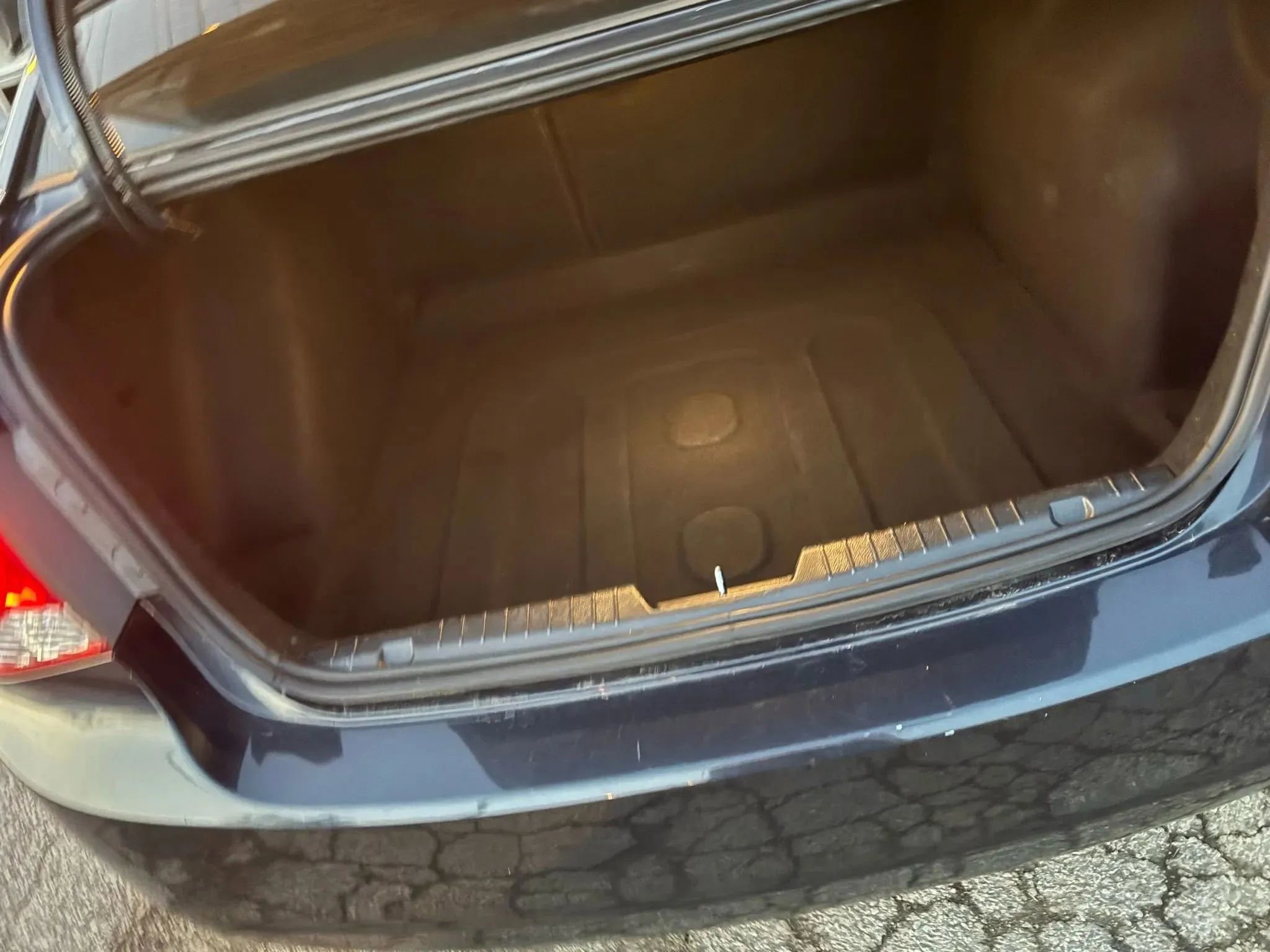 Used 2014 Chevrolet Cruze LS image 9