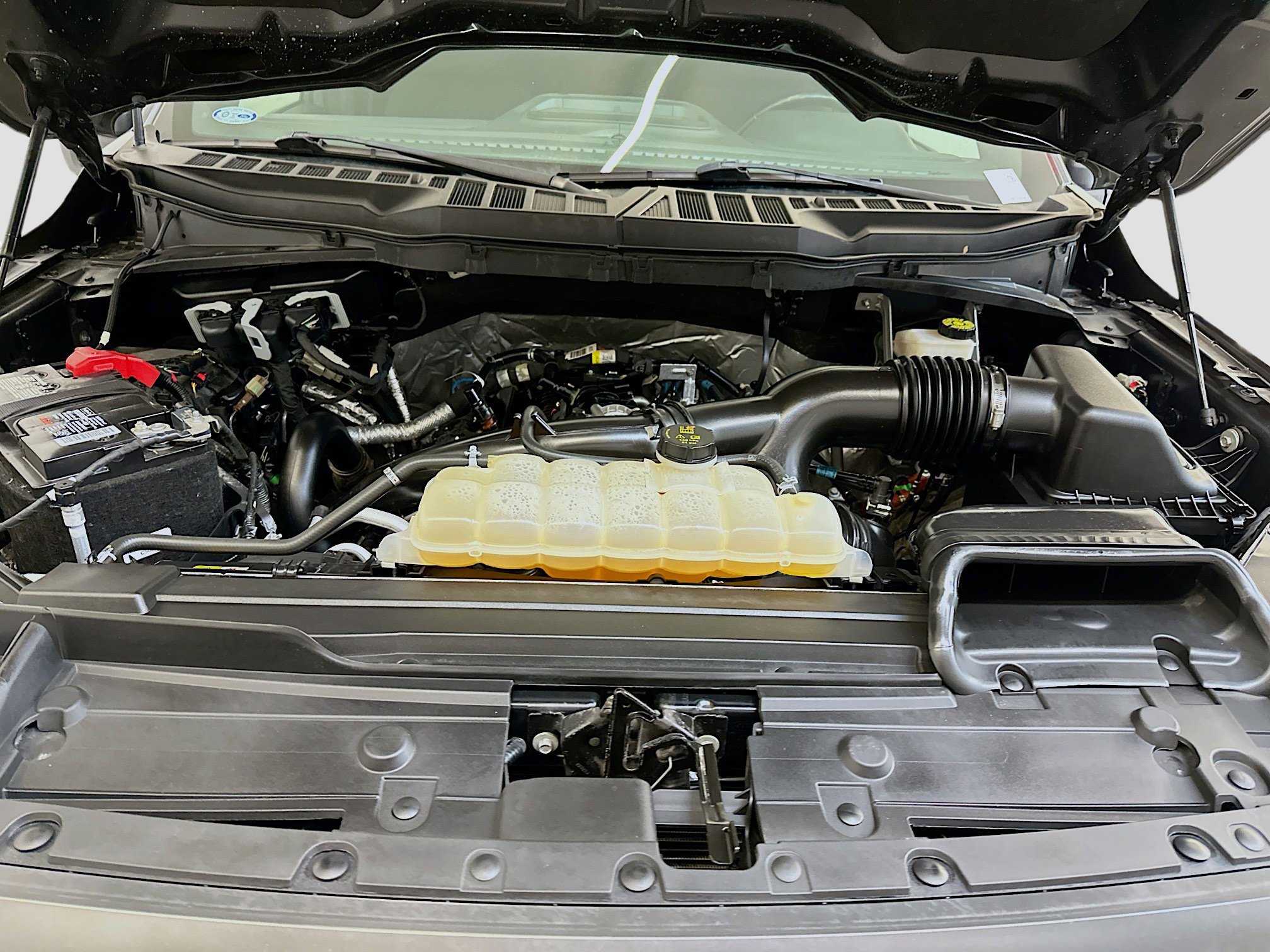 Used 2022 Ford F150 XLT w/ Equipment Group 302A High image 33