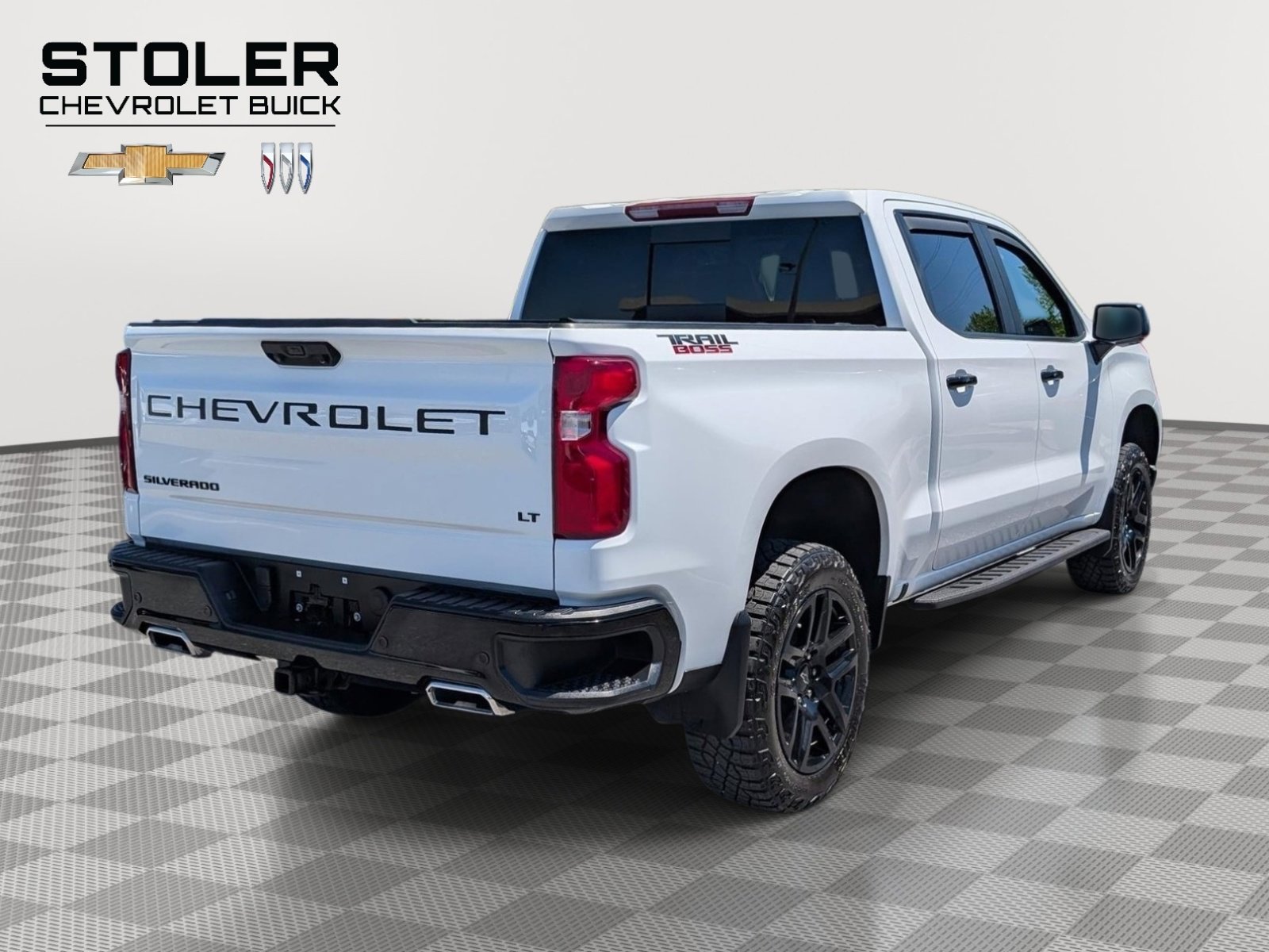Used 2024 Chevrolet Silverado 1500 LT Trail Boss w/ LT Trail Boss Premium Package AWD/4WD image 5