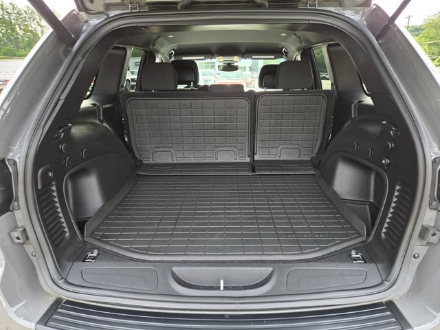 Used 2021 Jeep Grand Cherokee Freedom Edition AWD/4WD image 22