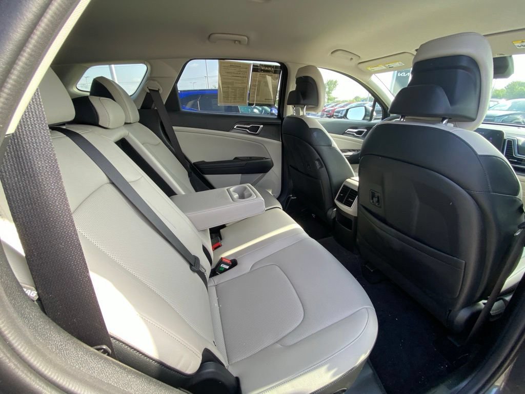 Certified 2024 Kia Sportage EX FWD image 26