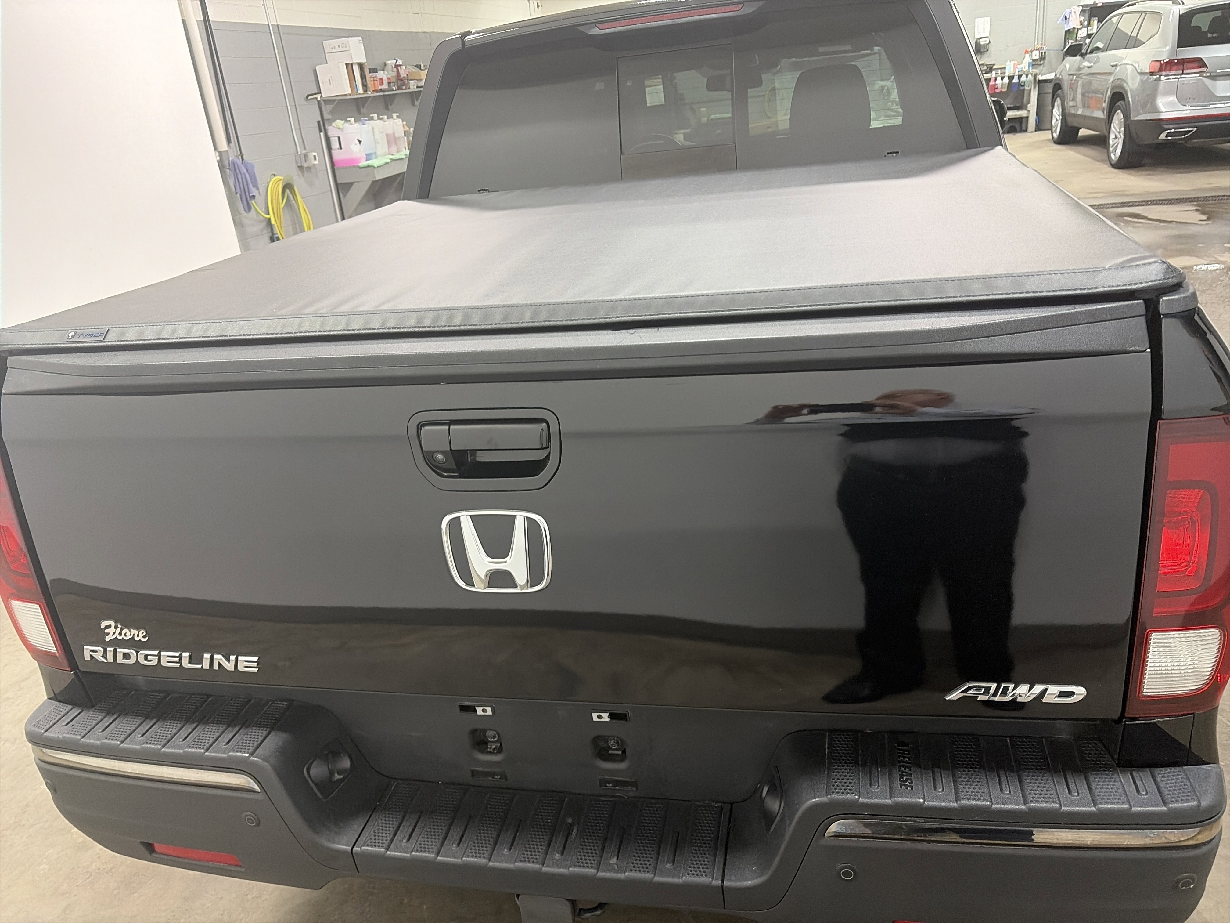 Used 2020 Honda Ridgeline Black Edition image 4