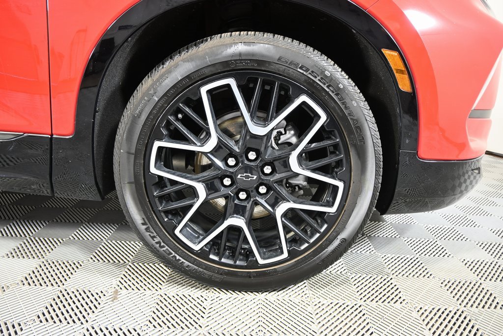 Used 2023 Chevrolet Blazer RS w/ Driver Confidence II Package image 11