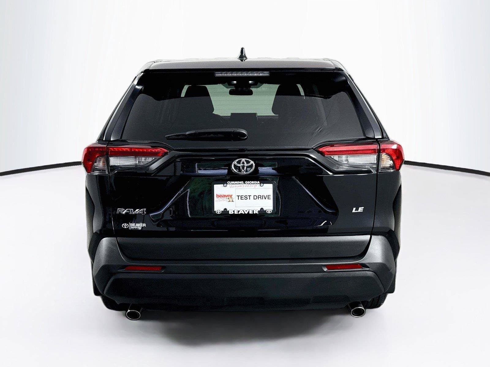 Certified 2025 Toyota RAV4 LE FWD image 10